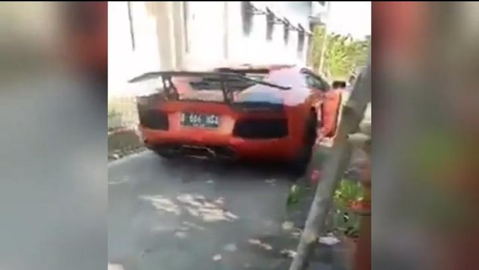 lamborghini di lamongan
