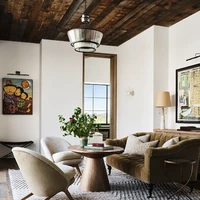 Pemilihan interior yang cihc dalam sapuan warna alam menambah kemewahan rumah mewah ini. (Foto: Dok. Architectural Digest/Douglas Friedman)