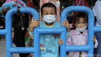 Namun tampak juga masih ada sejumlah masyarakat yang baru akan melakukan mudik ke daerah Sumatera.