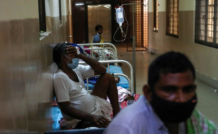 Belum usai hadapi 'tsunami' Corona dan jamur hitam, India kembali dihadapkan pada ancaman baru yakni jamur putih. Apa itu infeksi jamur putih?