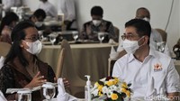 Dalam kunjungannya tersebut, Arsjad Rasjid mengajak pengurus Kadin pusat dan daerah untuk berkolaborasi mencari solusi bersama menghadapi tantangan perekonomian.  