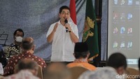 Diketahui, Arsjad Rasjid hari ini bertemu dengan sejumlah pengurus Kadin DIY saat berkunjung ke Yogyakarta. 