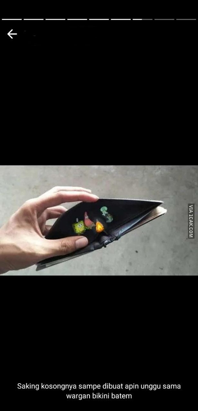 Saking kosongnya sampai muat dijadikan tempat bersarang warga Bikini Bottom. Ada-ada saja memang ulah netizen. Foto: 1cak.com