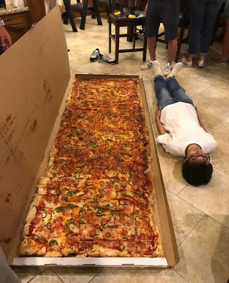 fotoinet berukuran raksasa