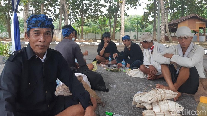 Jaro Saija dari Baduy Luar selaku Kepala Desa Kanekes