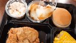 Cicip Menu Pertama KFC Indonesia, Ada Ayam Original hingga Dinner Roll