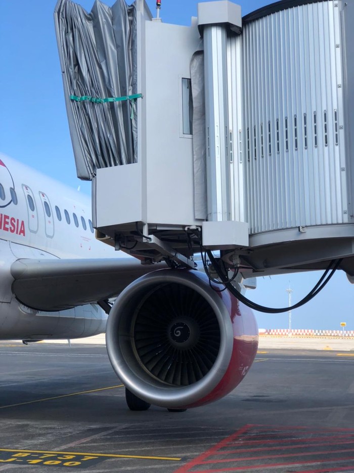 Pesawat Batik Air tabrak garbarata di Ngurah Rai