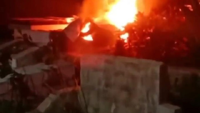 Screenshot video viral di pemakaman Padangsidimpuan