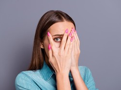 10 Masalah Psikologis Penyebab Sulit Jatuh Cinta