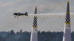 Aksi Pesawat Tempur Bermanuver di Langit Rusia