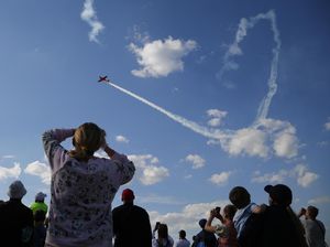 Detik-detik Pesawat Tempur Rusia Cegat Jet Tempur AS dan Prancis