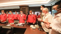 Pro yang artinya Profesional, saling bahu-membahu, untuk maju, naik kelas bersama, kemudian K Kelembagaan dan SDM Kadin yang Kuat, A Agrikultur untuk Ketahanan Pangan, D Daerah Berdaya dengan UMKM Modern sebagai Unggulan,I Industrialisasi yang Berorientasi pada Konektivitas dan Ekspor, dan N Normalisasi Kehidupan Pasca Pandemi & Kemandirian Nasional Bidang Kesehatan.  Foto: dok. Kadin
