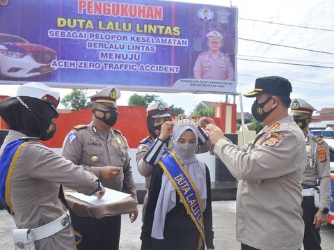 Cut Rauzha Amalia Jadi Duta Lalu Lintas Aceh