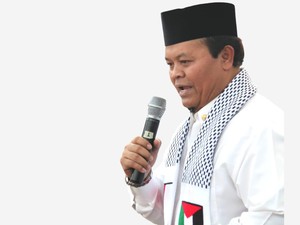 Ajak Ulama Waspada COVID-19, HNW: Jangan Sampai Remehkan COVID-19