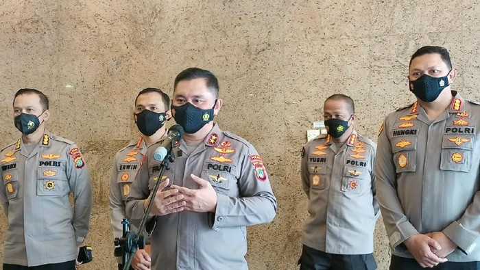 Kapolda Metro Jaya Irjen Fadil Imran memberikan pengarahan ke jajaran Polres Jakpus dan Jaktim di JIExpo Kemayoran, Senin (24/5/2021).