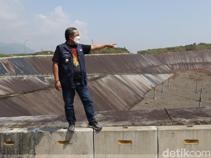 Pemkot Bandung meninjau kesiapak TPPAS Legok Nangka