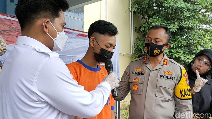 Pemuda di Kediri menghamili gadis di bawah umur. Mereka saling mengenal di media sosial (medsos).
