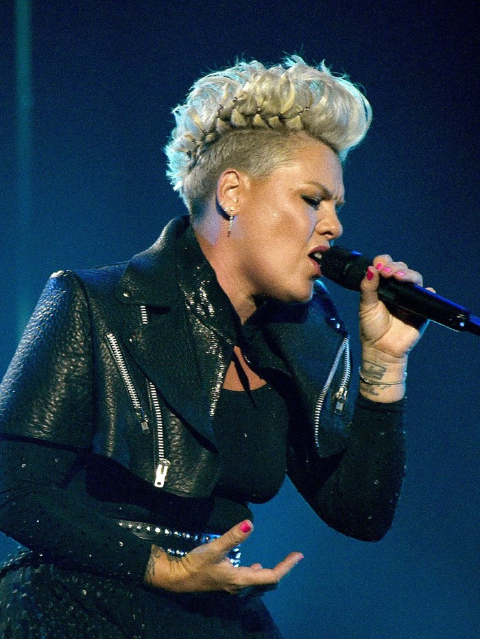 Pink di Billboard Music Arwads 2021