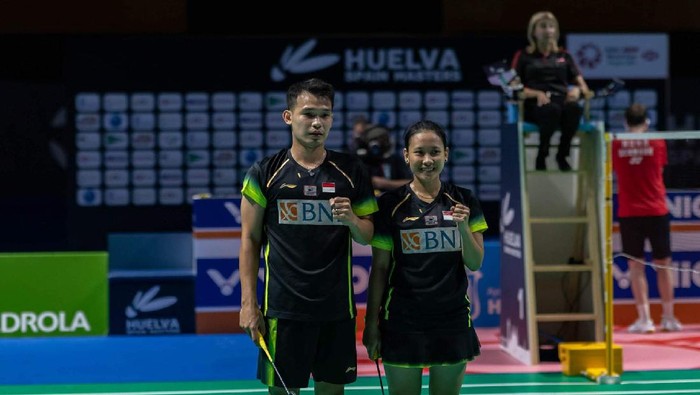 Rinov Rivaldy/Phita Haningtyas Mentari juara di Spain Masters 2021.