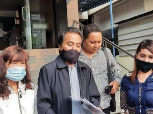 Roy Suryo Polisikan Lucky Alamsyah Hari Ini