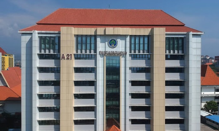 Universitas Negeri Malang (UM)