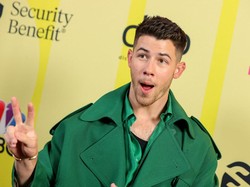 Nick Jonas Bongkar Rahasia Kulit Sehat, 9 Tahap Skincare Routine
