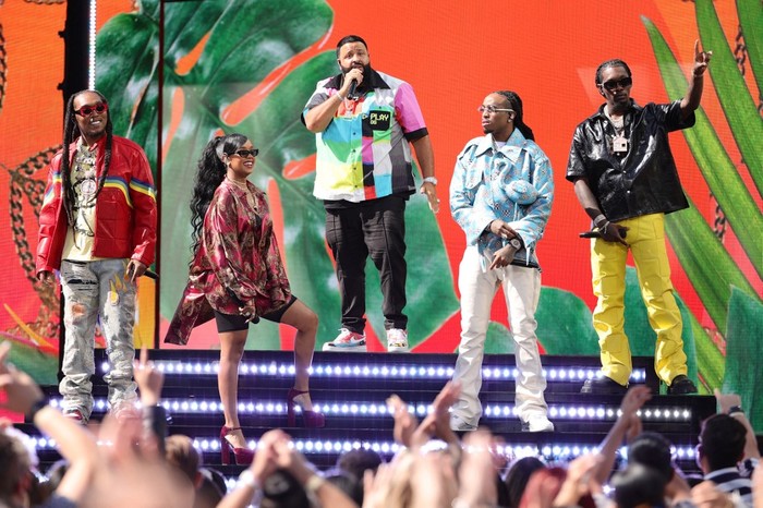 LOS ANGELES, CALIFORNIA - MAY 23: (L-R) In this image released on May 23, Takeoff of Migos, DJ Khaled, and Quavo and Offset of Migos perform onstage for the 2021 Billboard Music Awards, broadcast on May 23, 2021 at Microsoft Theater in Los Angeles, California.   Rich Fury/Getty Images for dcp/AFP (Photo by Rich Fury / GETTY IMAGES NORTH AMERICA / Getty Images via AFP)