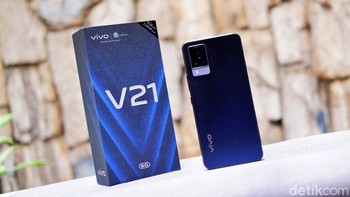 Di Indonesia, Vivo V21 5G dipasarkan dengan harga Rp 5.799.000. Foto: Adi Fida Rahman/detikINET