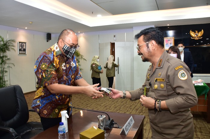 Anggota Komisi VI DPR RI dari Fraksi Gerindra, Andre Rosiade memfasilitasi pertemuan 11 Bupati/Wali Kota se-Sumatera Barat dengan Mentan, Syahrul Yasin Limpo.