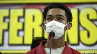 Tersangka begal motor tersebut mengaku membegal untuk membeli narkoba.