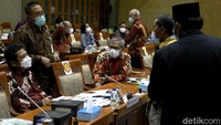 Diketahui, Komisi IX DPR memanggil direksi BPJS Kesehatan untuk melakukan rapat dengar pendapat. Salah satu agenda utamanya adalah penjelasan mengenai keamanan data peserta BPJS Kesehatan di tengah isu kebocoran data peserta.