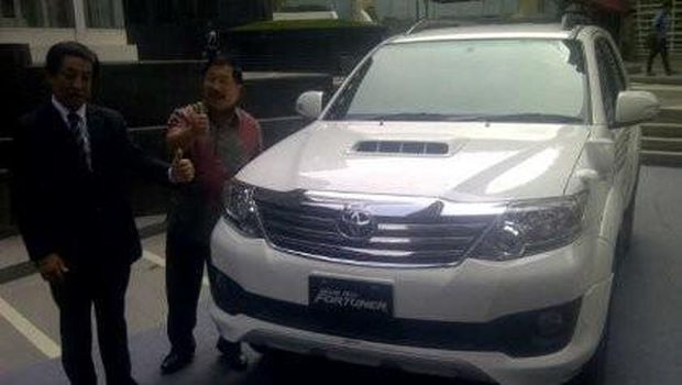 Fortuner 2012