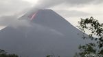 Gunung Merapi Kembali Muntahkan Lava Pijar