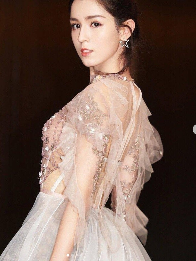 Namanya sendiri memiliki makna yang kuat. Dalam bahasa Uyghur, Hankiz mengandung arti ‘pemimpin di antara wanita’. Foto: Instagram/@hanikezi