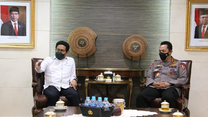 Kapolri, Jenderal Listyo Sigit bertemu dengan Mendes PDTT) Abdul Halim Iskandar (dok. Humas Polri)