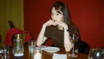 Imutnya Lee Hyeri My Roomate is A Gumiho Makan Sandwich dan Minum Jus