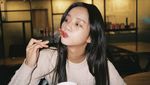 Imutnya Lee Hyeri My Roomate is A Gumiho Makan Sandwich dan Minum Jus