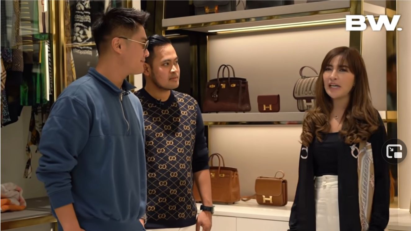 Pasangan 'Crazy Rich Malang' Gilang Widya Pramana dan Shandy Permanasari