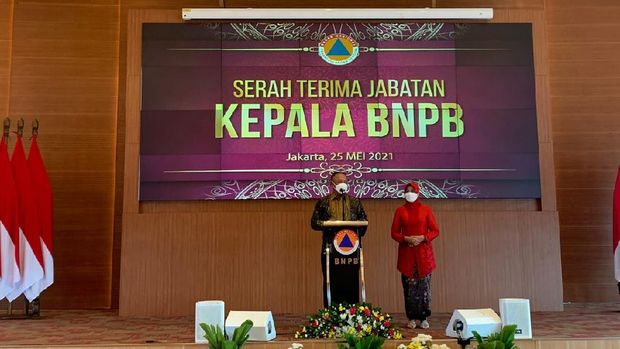 Sertijab Kepala BNPB dari Doni Monardo ke Ganip Warsito