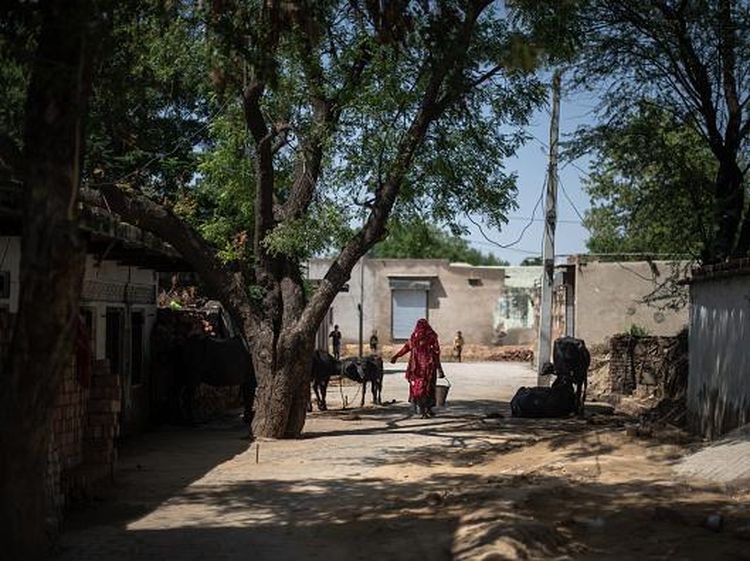 Tsunami COVID-19 di India Merangsek Hingga ke Pedalaman