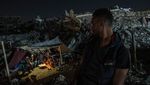 Warga Gaza Bangun Tenda di Atas Reruntuhan Bangunan