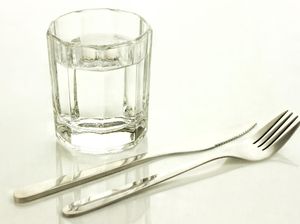 Cara Diet Air Putih yang Cocok Dimulai Saat Bulan Ramadhan