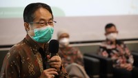 Hal inilah yang mendasari, RSU Bunda Jakarta sebagai rumah sakit yang mengedepankan pelayanan prima serta kenyamanan pasiennya, untuk terus mengembangkan layanannya dengan menghadirkan teknologi medis terkini dan terus memperbaiki diri untuk menyediakan layanan medis yang terbaik, meskipun masih pandemi, tetap berinovasi dalam hal fasillitas rumah sakit yang semakin lengkap dengan menghadirkan layanan inovatif dan terintegrasi bernama ‘Endocrine Center’ sebagai Pusat layanan kesehatan endokrinologi terbaik untuk keluarga.