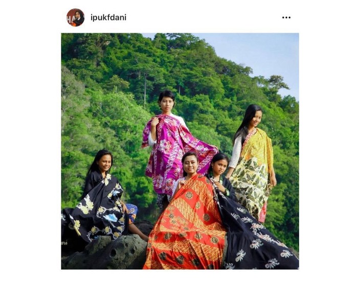 Bupati Banyuwangi Promosikan Batik Bermotif Filosofi Ajaran Buddha