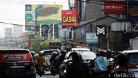 PT Hero Supermarket Tbk (HERO) mengumumkan akan menutup semua gerai Giant pada Juli 2021. Itu artinya, eksistensi Giant di sektor ritel hanya tinggal nama.