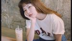 Intip Imutnya Seulgi Red Velvet Saat Nongkrong di Kafe