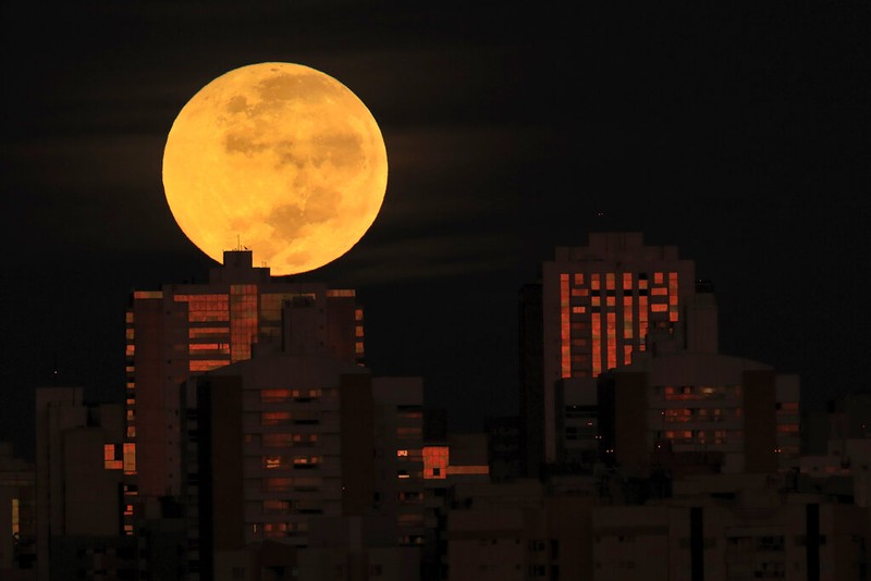 Gerhana Bulan Total Super Blood Moon