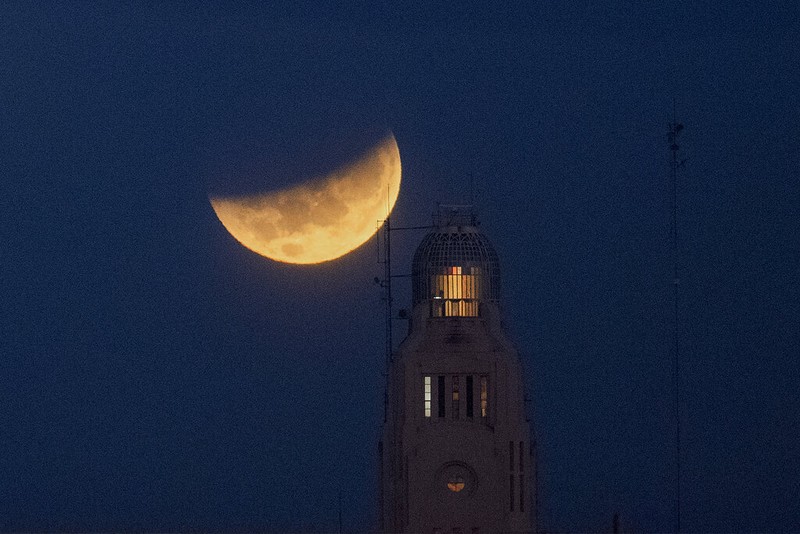 Gerhana Bulan Total Super Blood Moon