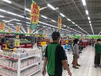 Giant Tutup Permanen Hari Ini, Ini 