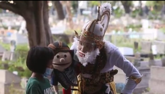 Hanoman Edukasi Protokol Anak-Anak Disekitar Makam Rangkah